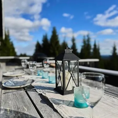 Sjusjoen, Luxury With Hot Tub, Ski-in Out
