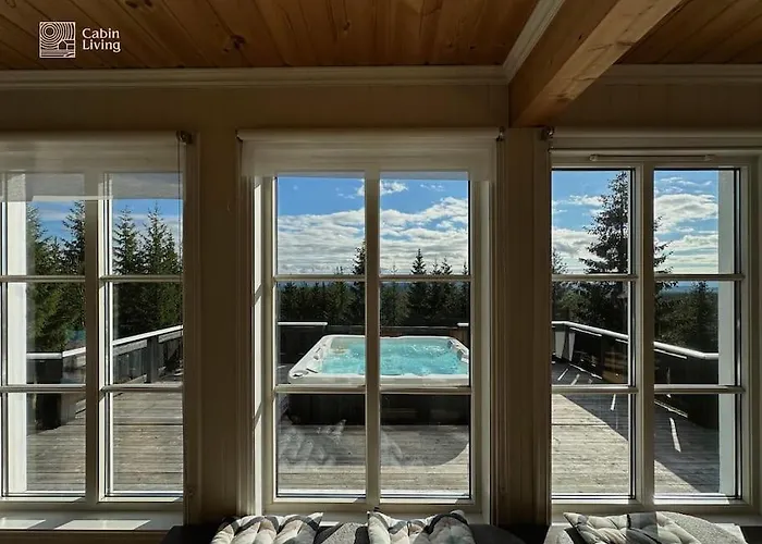Villa Luxury With Hot Tub, In-out, Fireplace & Wifi *