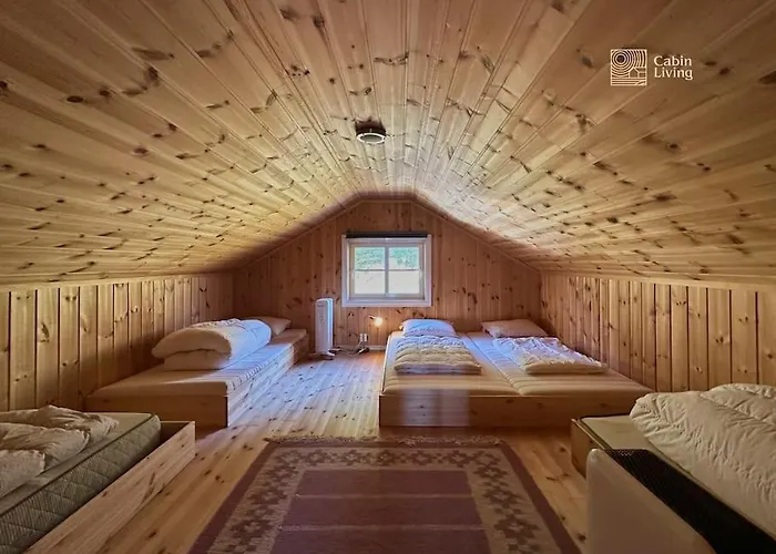 Villa Luxury With Hot Tub, In-out, Fireplace & Wifi